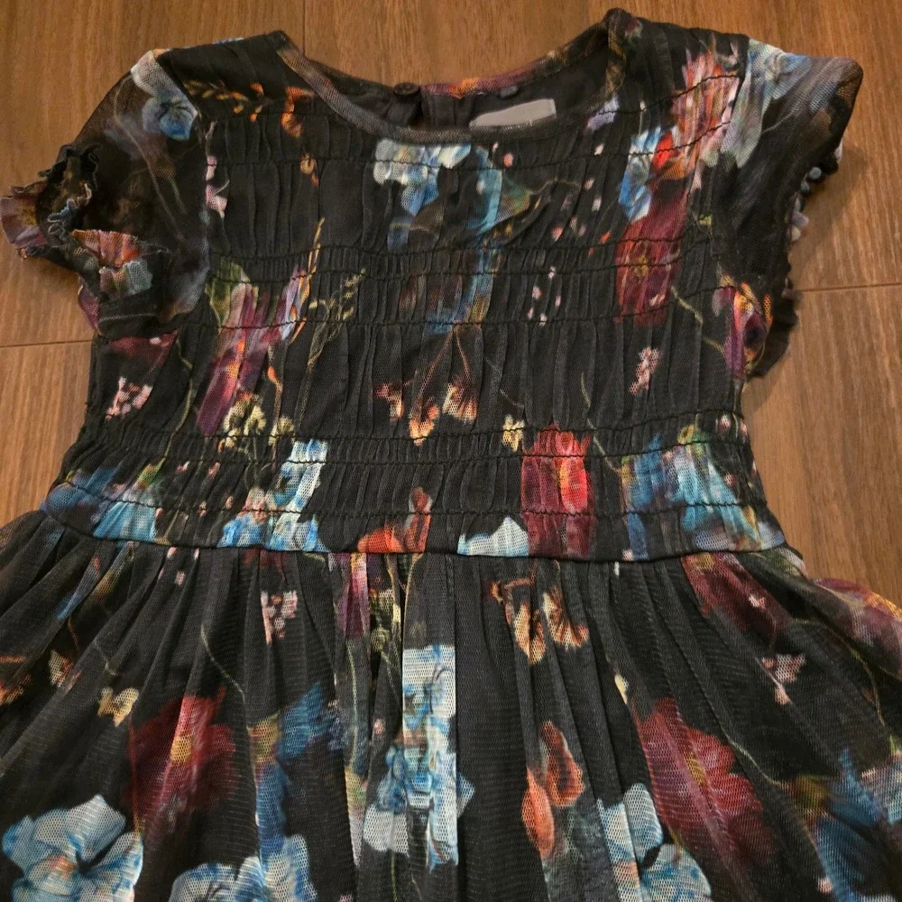 Next Kids‎ Black Floral Mesh Smocked Dress Short Sleeve Ruffle Hem 2-3 Years